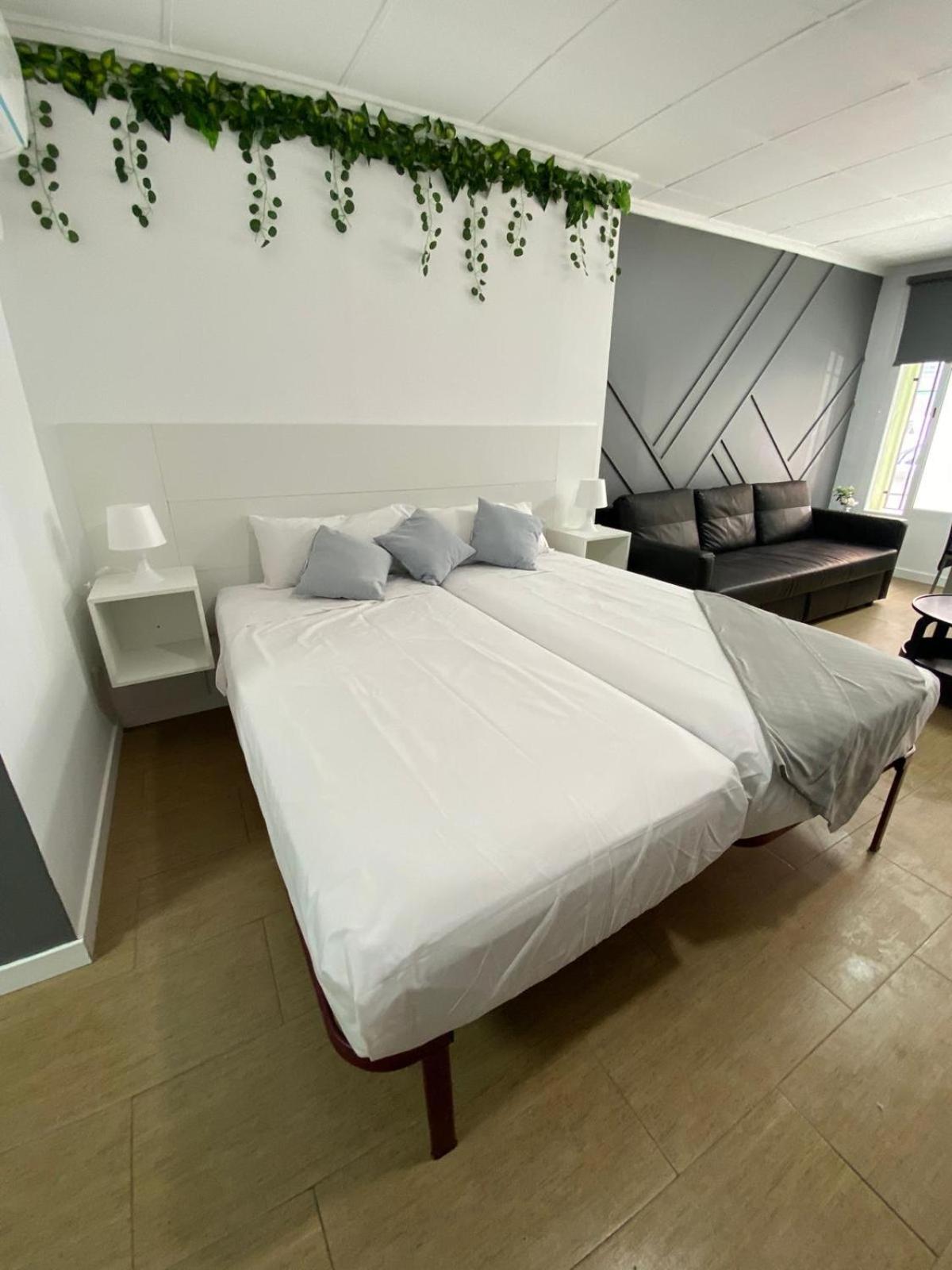 Optimus Comfort Valencia Exterior photo